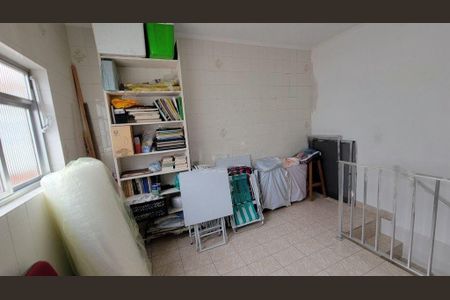 Casa à venda com 209m², 3 quartos e 3 vagas