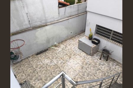 Casa para alugar com 151m², 4 quartos e 2 vagasFoto 01