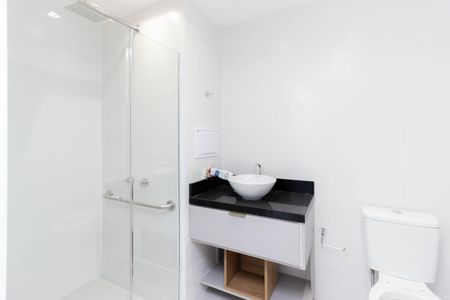 Banheiro de apartamento para alugar com 1 quarto, 26m² em Vila Primavera, São Paulo