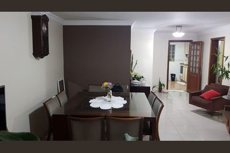 Apartamento à venda com 3 quartos, 125m² em Vila Santo Estefano, São Paulo