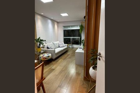 Apartamento à venda com 2 quartos, 67m² em Empresarial 18 do Forte, Barueri