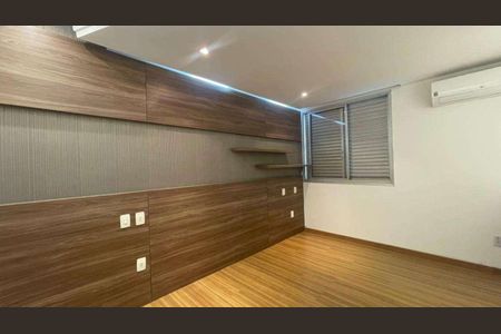 Apartamento à venda com 3 quartos, 213m² em Funcionários, Belo Horizonte