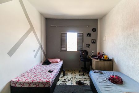 Casa à venda com 240m², 6 quartos e 2 vagasQuarto 1