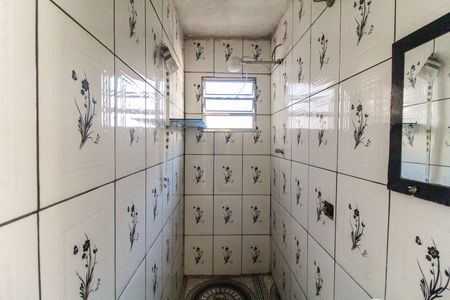 Casa à venda com 240m², 6 quartos e 2 vagasBanheiro 2