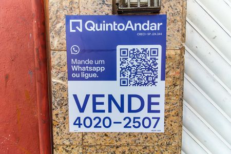 Casa à venda com 240m², 6 quartos e 2 vagasPlaca