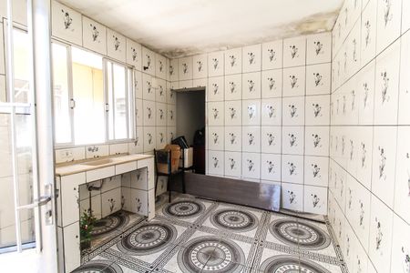 Casa à venda com 240m², 6 quartos e 2 vagasCozinha 2