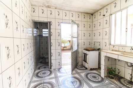 Casa à venda com 240m², 6 quartos e 2 vagasCozinha 2