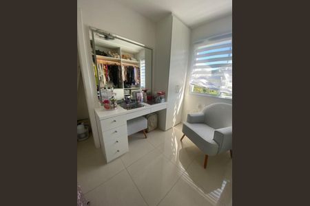 Apartamento à venda com 227m², 3 quartos e 2 vagas