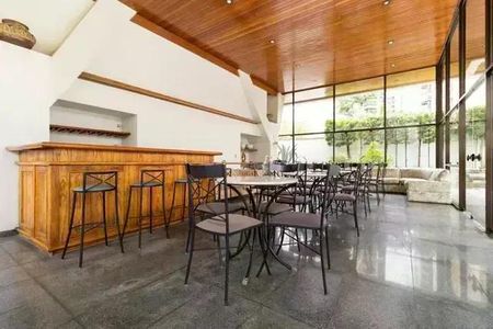 Apartamento à venda com 4 quartos, 215m² em Paraíso, São Paulo