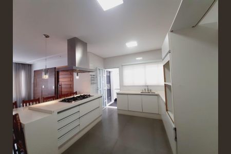 Cozinha de casa à venda com 3 quartos, 236m² em Olímpico, São Caetano do Sul