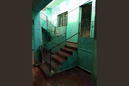 Casa à venda com 2 quartos, 250m² em Santo Antônio, Osasco