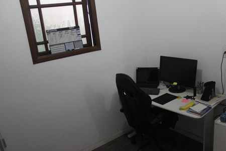 Casa para alugar com 247m², 4 quartos e 3 vagasCloset 