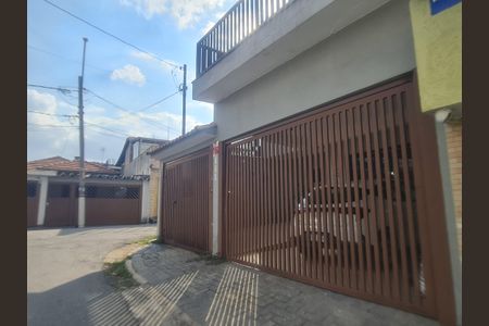 Casa para alugar com 247m², 4 quartos e 3 vagasFachada 