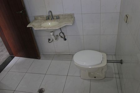 Casa para alugar com 247m², 4 quartos e 3 vagasBanheiro da Suíte 