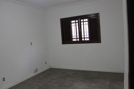 Casa para alugar com 247m², 4 quartos e 3 vagasQuarto 2
