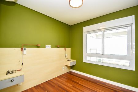 Apartamento à venda com 85m², 2 quartos e 2 vagasquarto 2