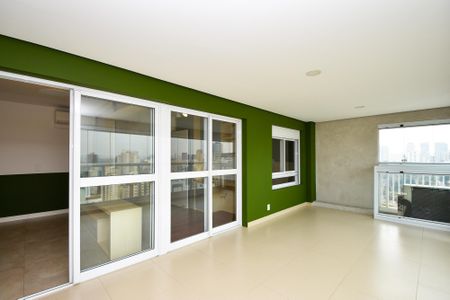 varanda sala e quarto de kitnet/studio à venda com 2 quartos, 85m² em Pinheiros, São Paulo