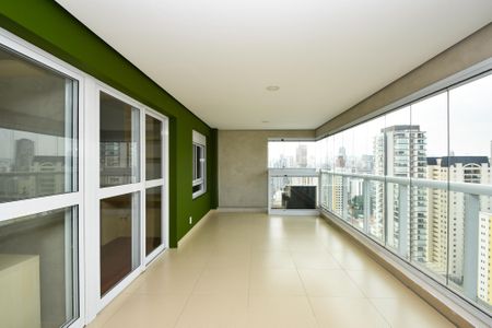 varanda sala e quarto de kitnet/studio à venda com 2 quartos, 85m² em Pinheiros, São Paulo