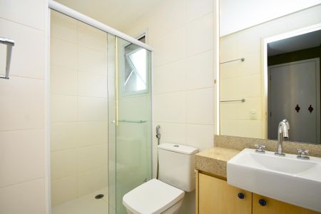 Apartamento à venda com 85m², 2 quartos e 2 vagasbanheiro quarto 2