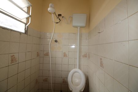 Banheiro de casa para alugar com 1 quarto, 37m² em Vila Ré, São Paulo