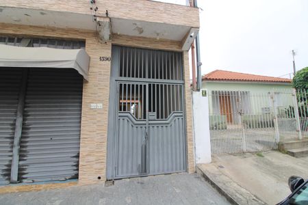 Casa para alugar com 37m², 1 quarto e sem vagafachada