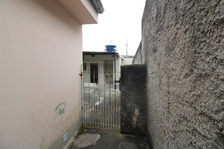 Casa para alugar com 37m², 1 quarto e sem vagaPortão acesso ao quintal