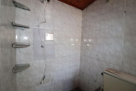 Casa à venda com 80m², 2 quartos e 2 vagasBanheiro Quarto 1 suíte