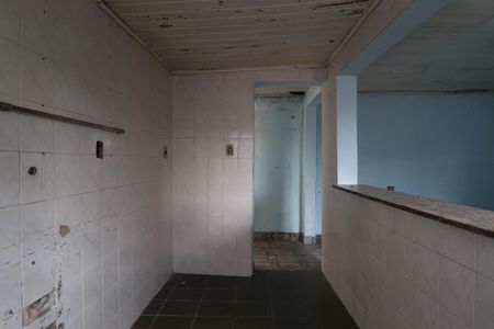Casa à venda com 80m², 2 quartos e 2 vagasEscritório