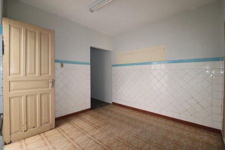 Casa à venda com 80m², 2 quartos e 2 vagasCozinha