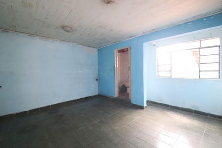 Casa à venda com 80m², 2 quartos e 2 vagasQuarto 1 suíte
