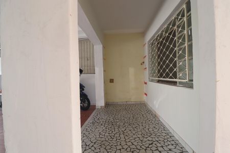 Casa à venda com 80m², 2 quartos e 2 vagasQuintal