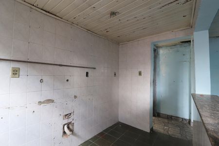 Casa à venda com 80m², 2 quartos e 2 vagasEscritório