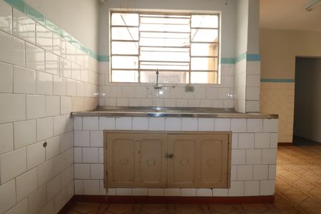 Casa à venda com 80m², 2 quartos e 2 vagasCozinha