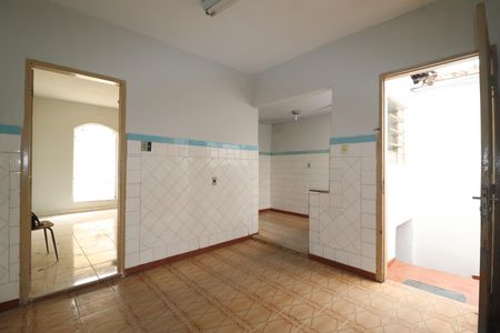 Casa à venda com 80m², 2 quartos e 2 vagasCozinha