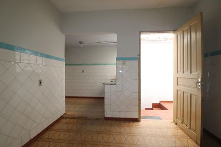 Casa à venda com 80m², 2 quartos e 2 vagasCozinha