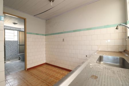Casa à venda com 80m², 2 quartos e 2 vagasCozinha