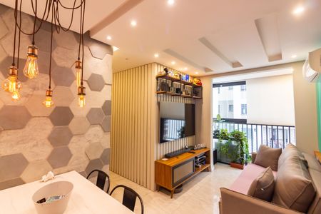 Sala  de apartamento para alugar com 2 quartos, 49m² em Centro, Osasco