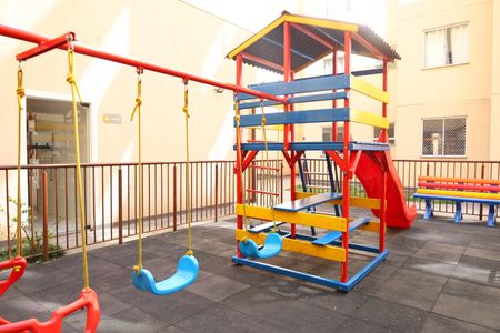 Apartamento à venda com 41m², 2 quartos e sem vagaÁrea comum- Playground