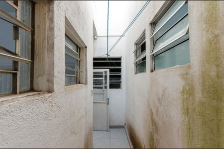 Studio para alugar com 30m², 1 quarto e sem vagaCorredor externo