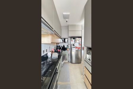 Apartamento para alugar com 67m², 2 quartos e 2 vagasCozinha