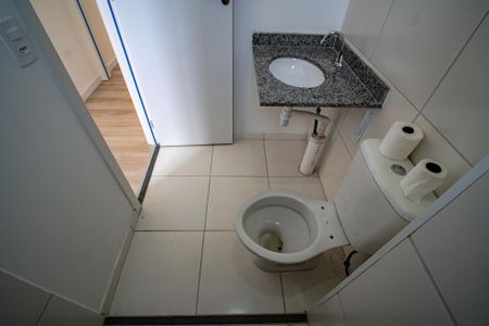 Apartamento à venda com 48m², 2 quartos e 1 vaga Apartamento à venda com 48m², 2 quartos e 1 vagaBanheiro da Suíte