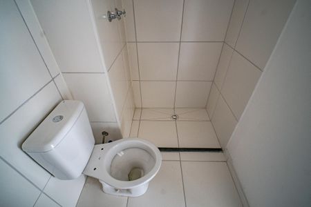 Apartamento à venda com 48m², 2 quartos e 1 vaga Apartamento à venda com 48m², 2 quartos e 1 vagaBanheiro