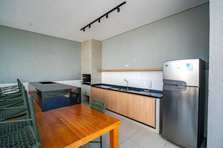 Apartamento à venda com 48m², 2 quartos e 1 vaga Apartamento à venda com 48m², 2 quartos e 1 vagaÁrea comum - Churrasqueira