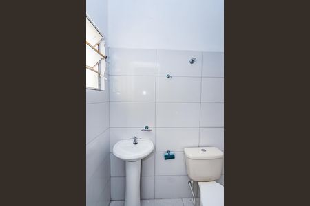 Banheiro de kitnet/studio para alugar com 1 quarto, 30m² em Freguesia do Ó, São Paulo