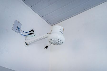 Banheiro de kitnet/studio para alugar com 1 quarto, 30m² em Freguesia do Ó, São Paulo