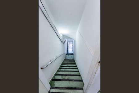 Studio para alugar com 30m², 1 quarto e sem vagaEscada