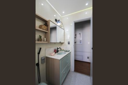 Apartamento à venda com 102m², 3 quartos e 2 vagasBanheiro Social