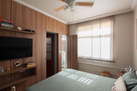 Apartamento à venda com 102m², 3 quartos e 2 vagasSuíte