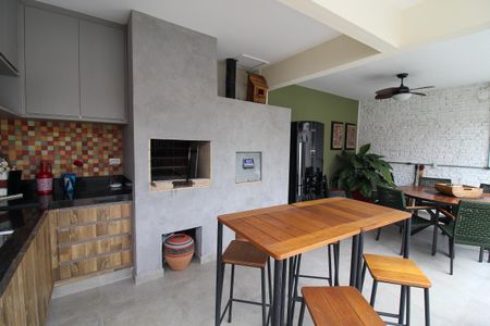 Casa para alugar com 300m², 3 quartos e 4 vagasQuintal