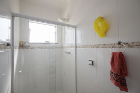 Casa para alugar com 170m², 3 quartos e 3 vagasBanheiro da Suíte 1
